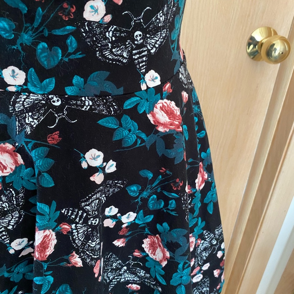 Death's Head moth/floral print cross back skater skirt jumper. New without tags - Picture 6 of 6